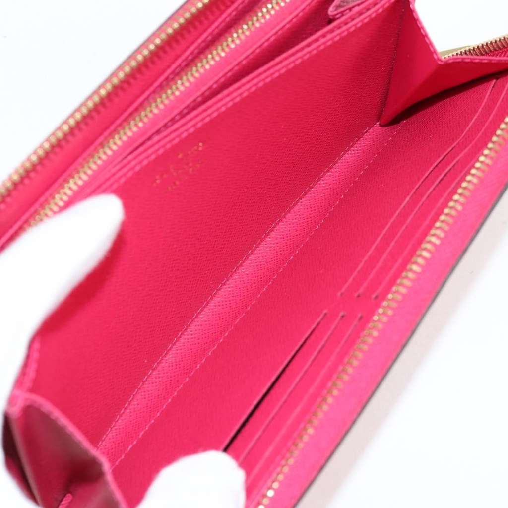 Louis Vuitton Zippy Wallet NM Red Leather Good condition - Box View