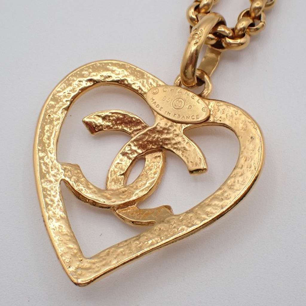 Chanel Vintage CC Heart Pendant Long Necklace Gold Good condition - Inside View