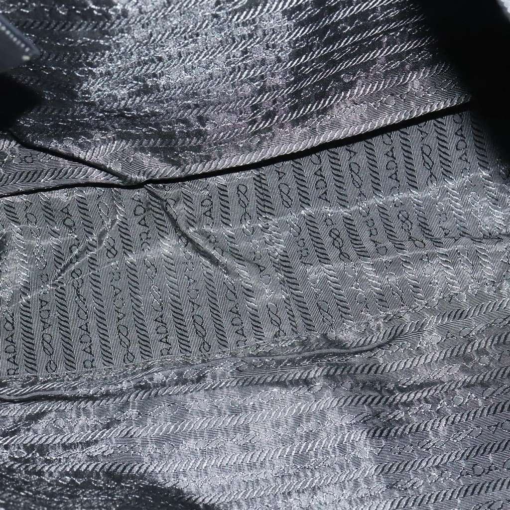 Prada Vintage Zip Handbag Black Good condition - Box View