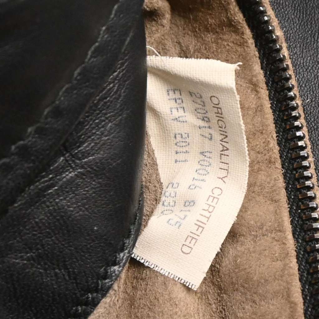 Bottega Veneta Belted Tote Black Leather Good condition - Box View