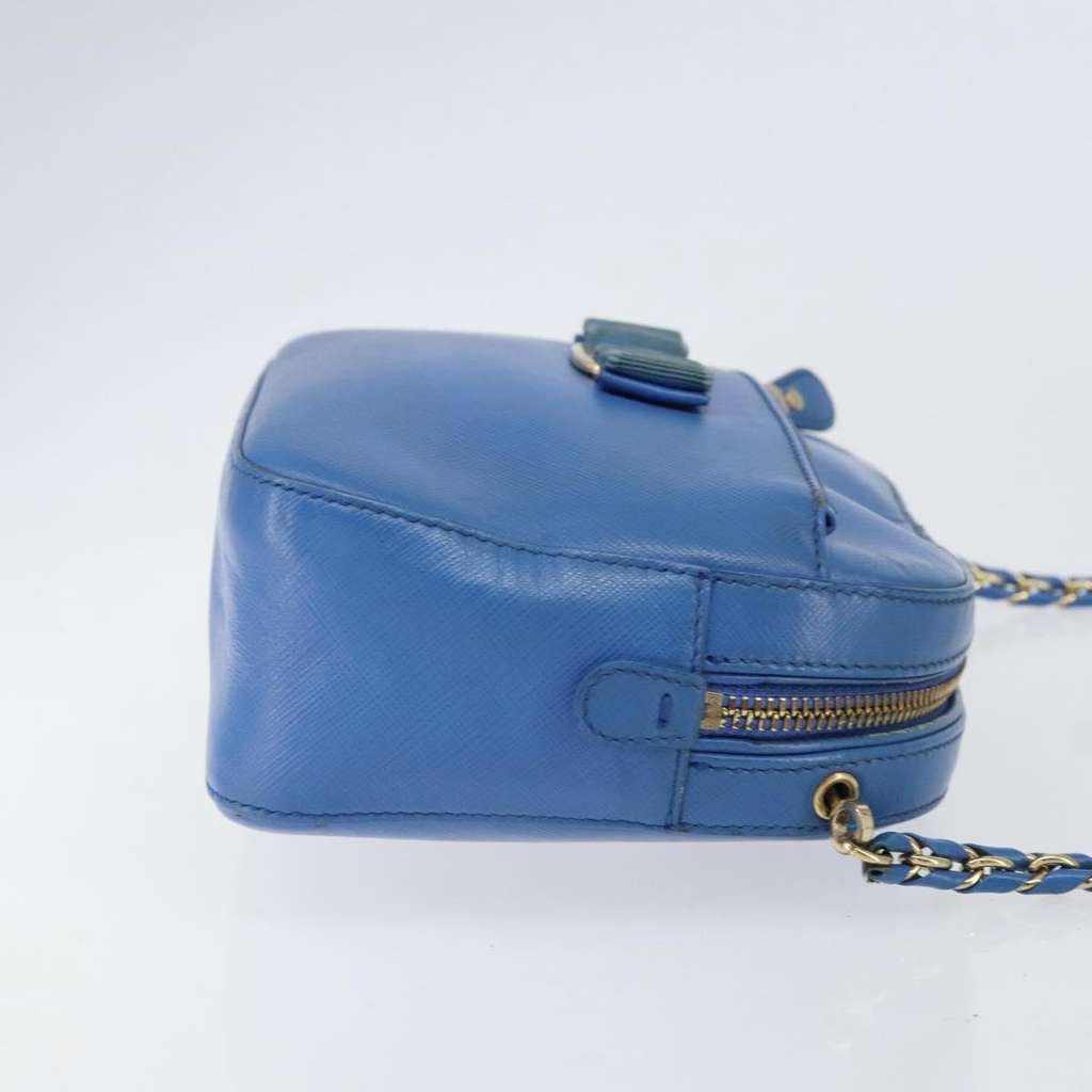 Salvatore Ferragamo Vala Chain Shoulder bag Blue Leather Good condition - Inside View