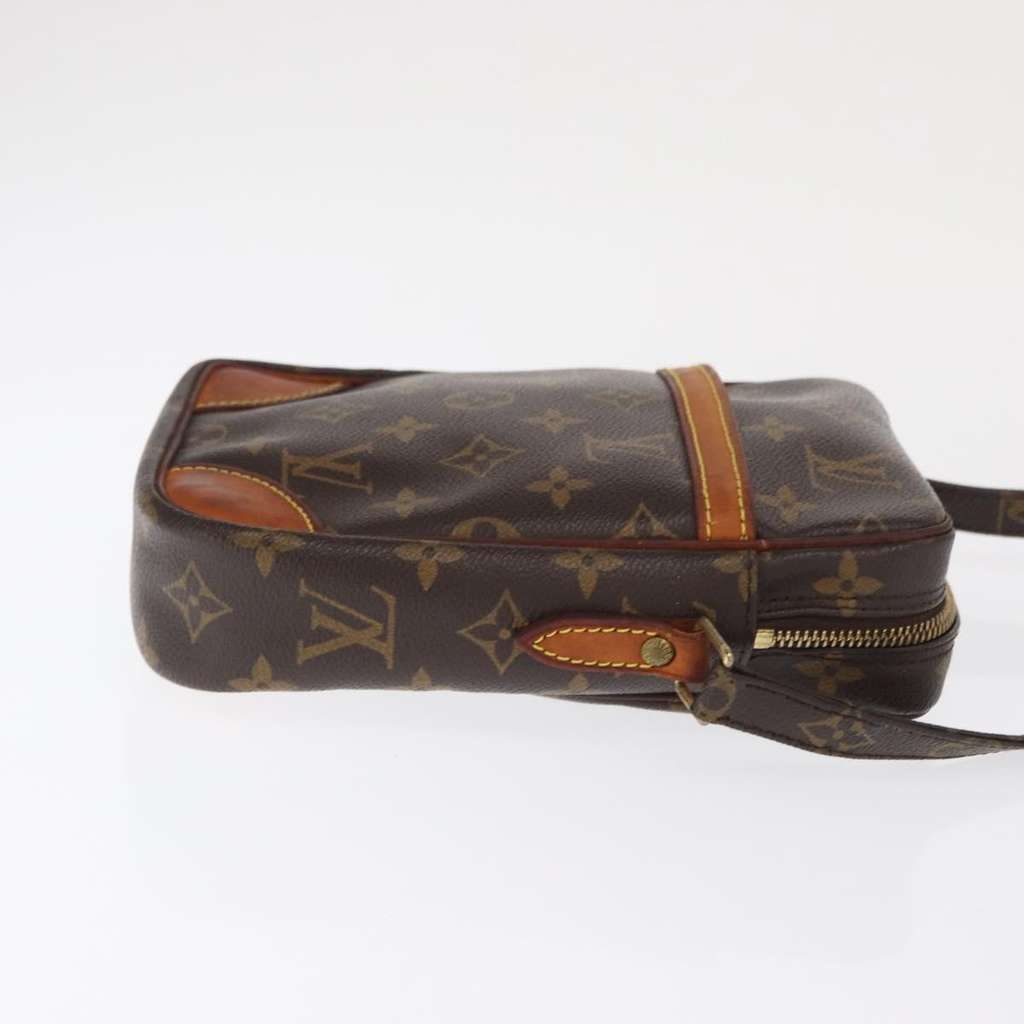 Louis Vuitton Danube Handbag Brown Canvas Fair condition - Inside View