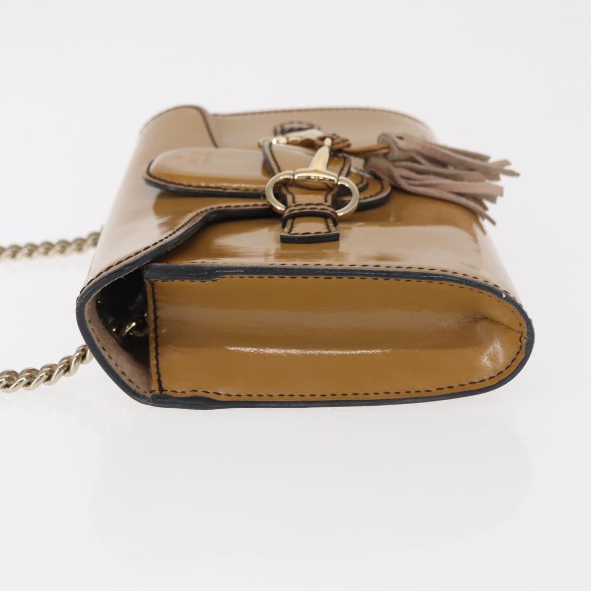 Gucci Emily Chain Flap Bag Beige Good condition - Model View