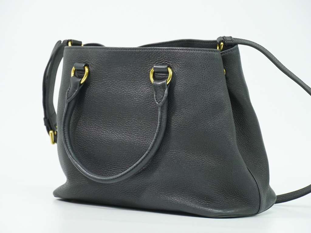 Prada Vintage Tote Black Leather Fair condition - Back View