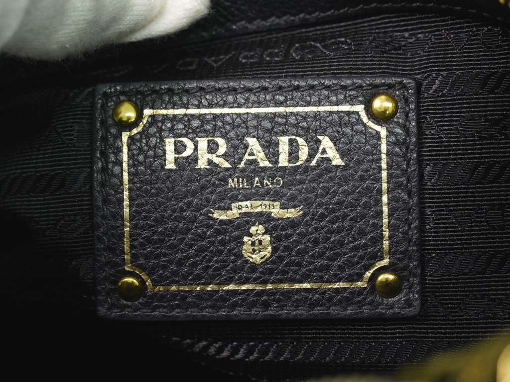 Prada Vintage Tote Black Leather Fair condition - Box View