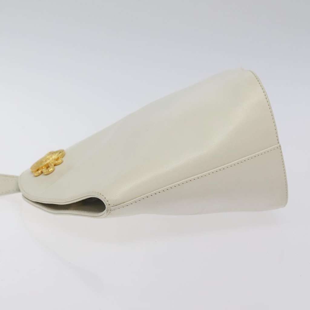 Salvatore Ferragamo Shoulder Bag White Leather Good condition - Model View