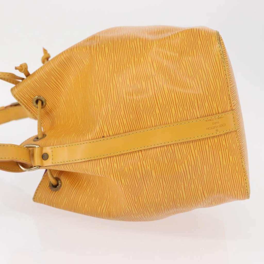 Louis Vuitton Petit Noe Handbag Yellow Leather Good condition - Model View