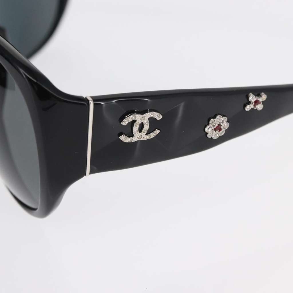Chanel Logo CC Sunglasses Black Plastic Good condition - Box View