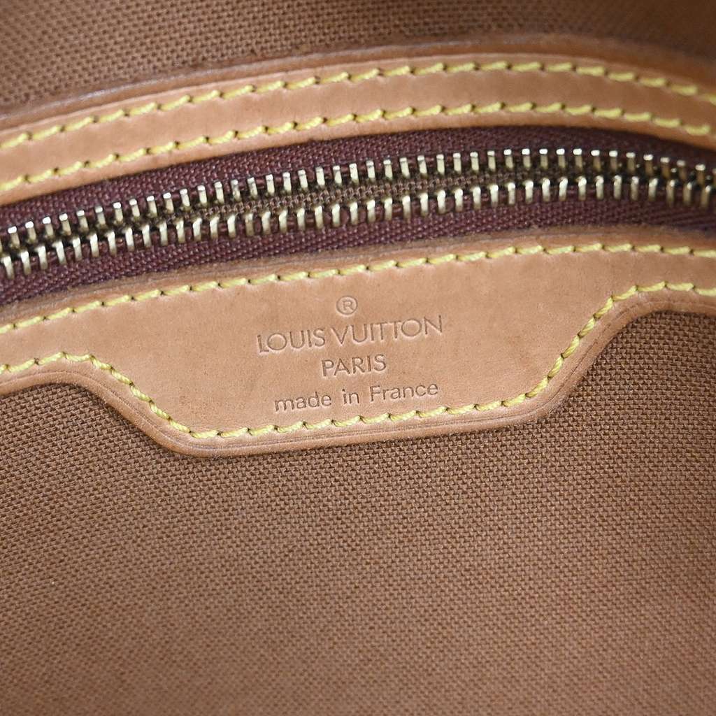 Louis Vuitton Abbesses Messenger Bag Brown Canvas Good condition - Model View