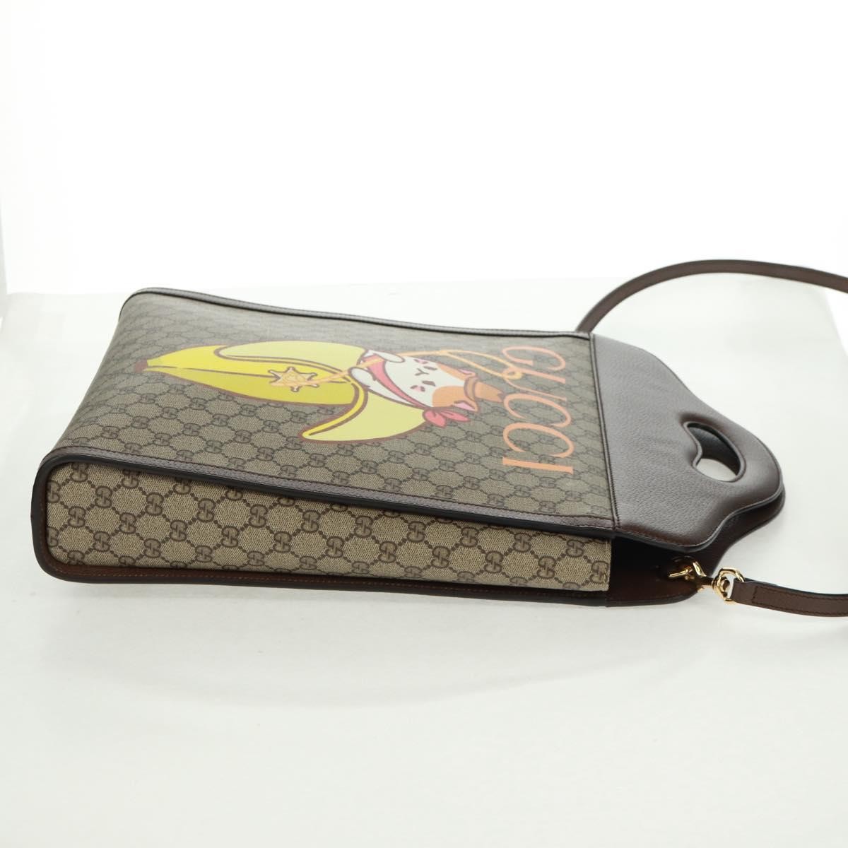 Gucci Cut Out Handle Tote Beige Canvas Good condition - Model View