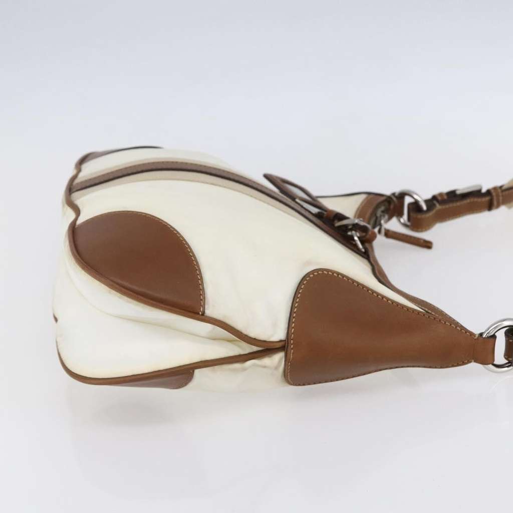 Prada Vintage Shoulder Bag Beige Good condition - Model View
