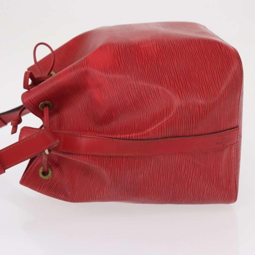 Louis Vuitton Petit Noe Handbag Red Leather Fair condition - Model View