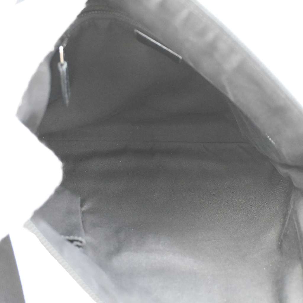 Gucci Zip Messenger Bag Black Canvas Good condition - Box View