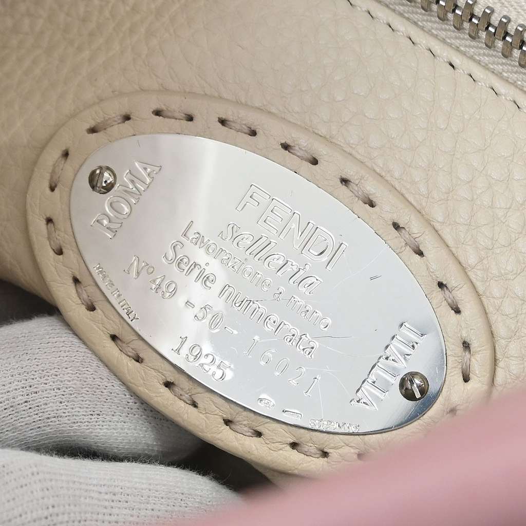 Fendi Selleria Peekaboo Bag Purple Leather Good condition - Inside View