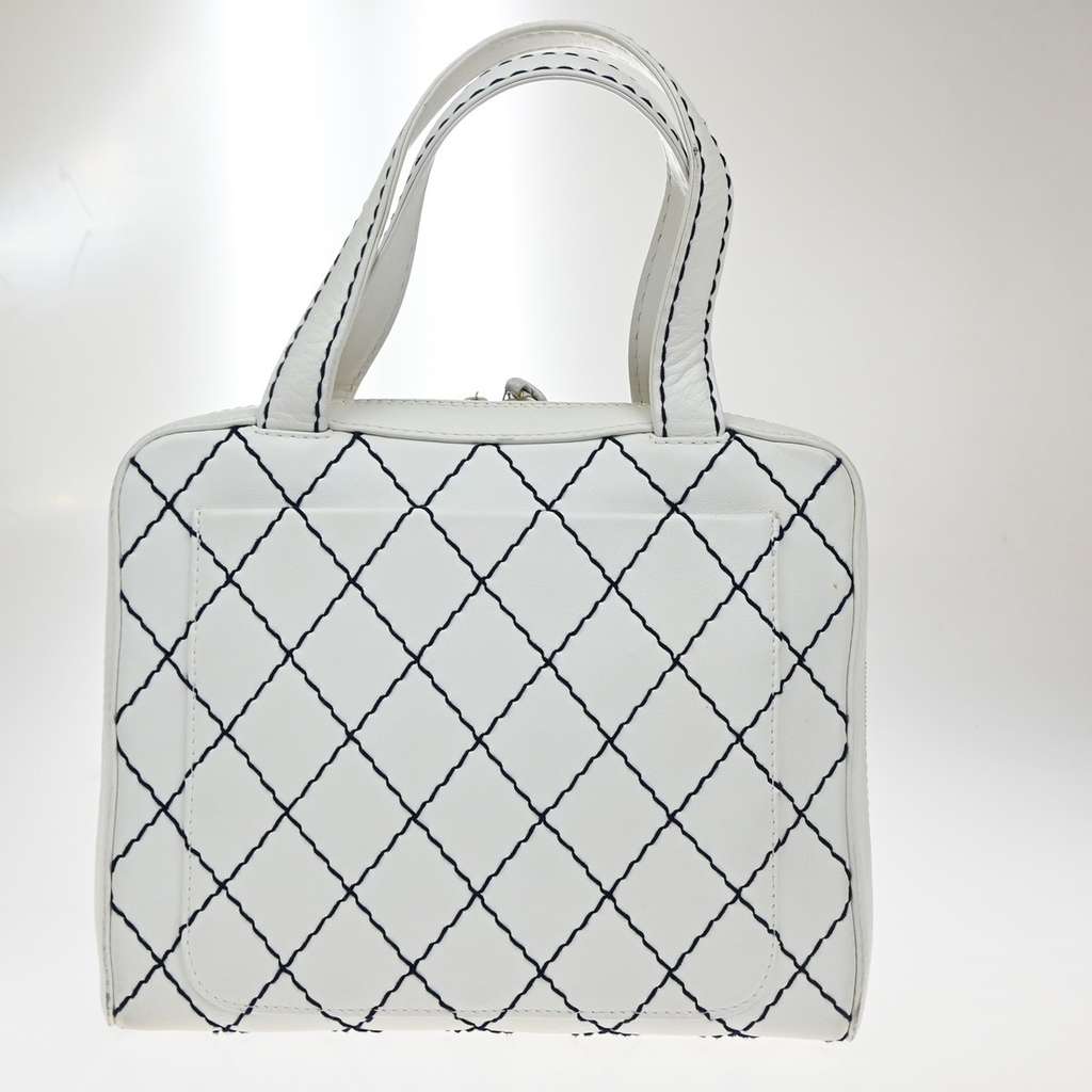 Chanel Surpique Zip Around Satchel White Leather Good condition - Back View