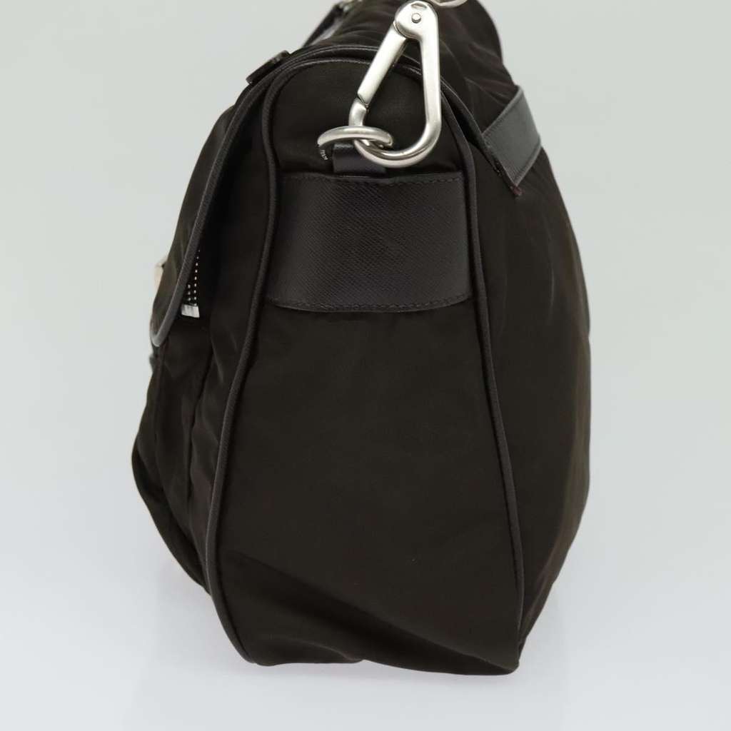 Prada Vintage Flap Shoulder Bag Khaki Good condition - Model View