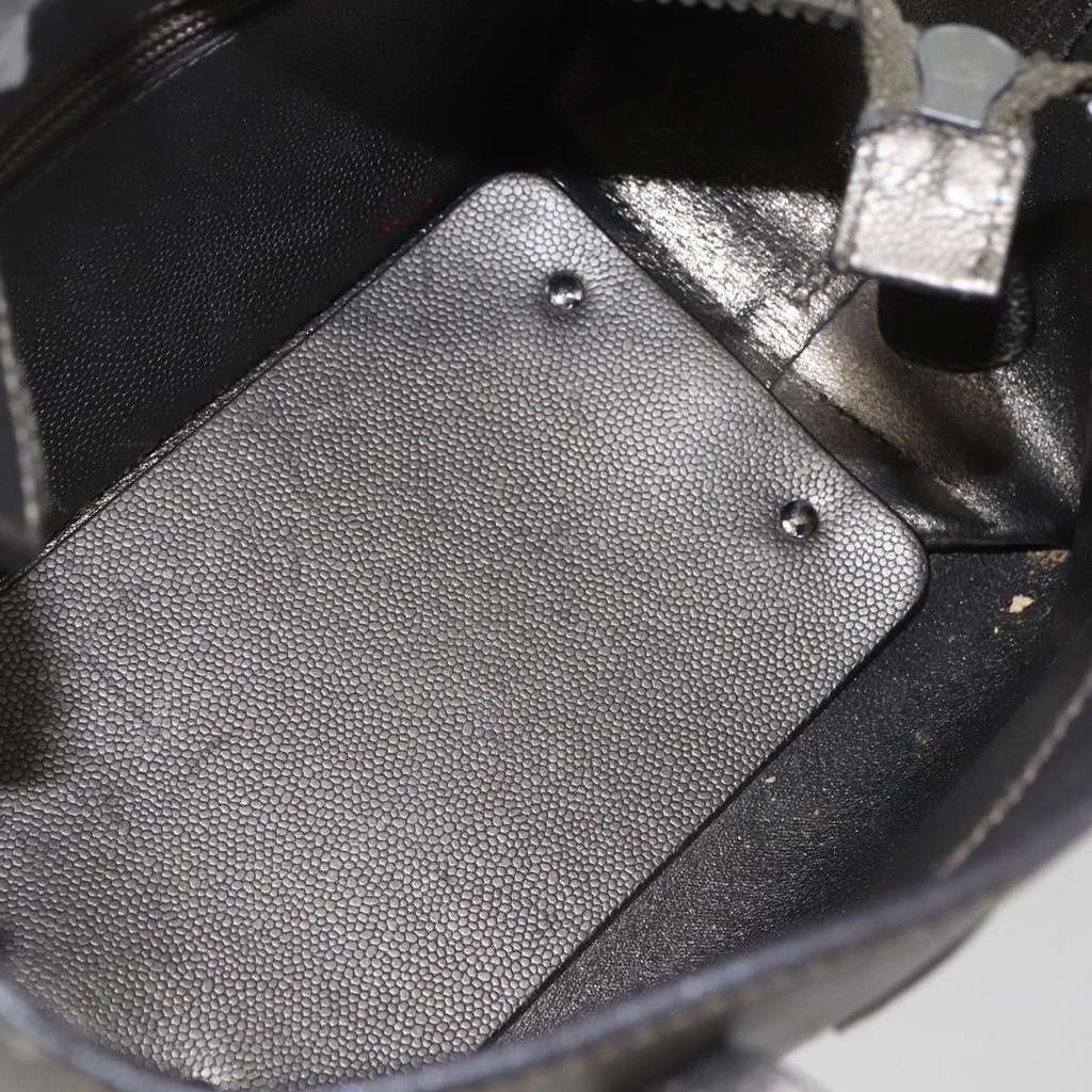 Salvatore Ferragamo Amabel Tote Silver Leather Good condition - Box View