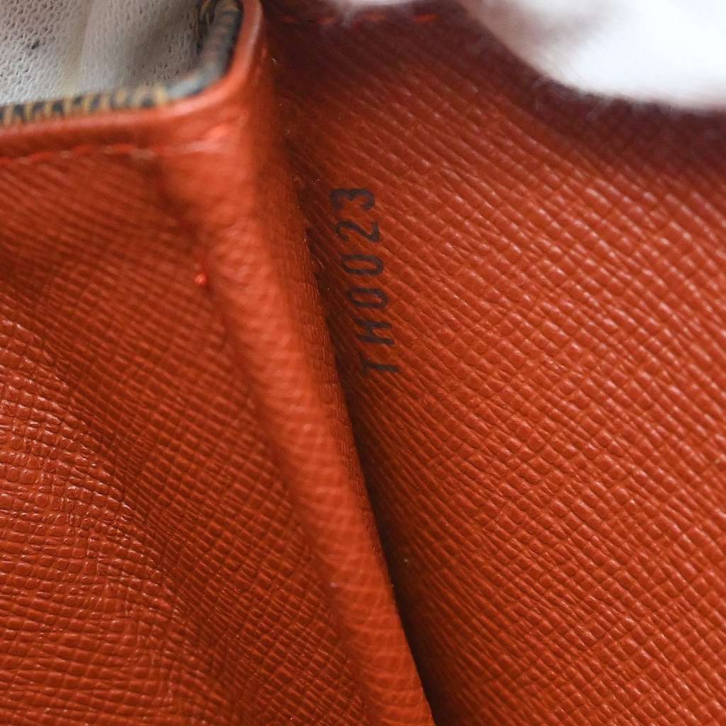 Louis Vuitton Tribeca Handbag Brown Canvas Good condition - Box View