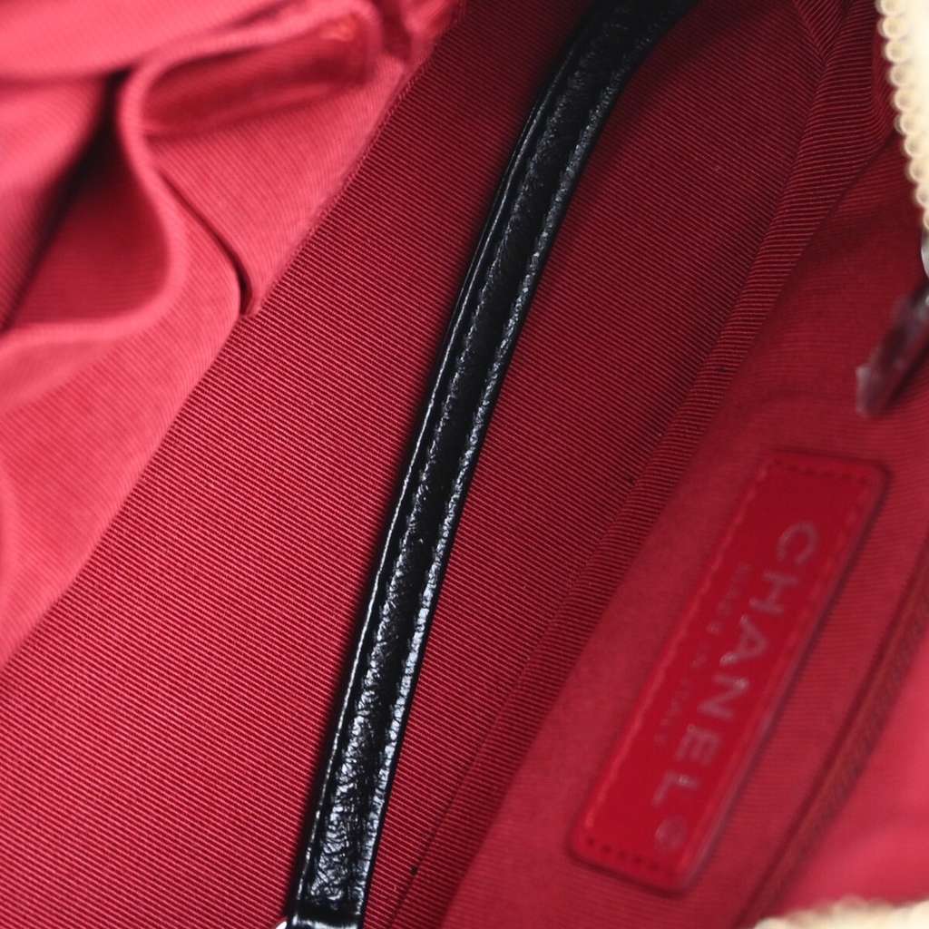 Chanel Bicolor Gabrielle Hobo Beige Leather Good condition - Inside View