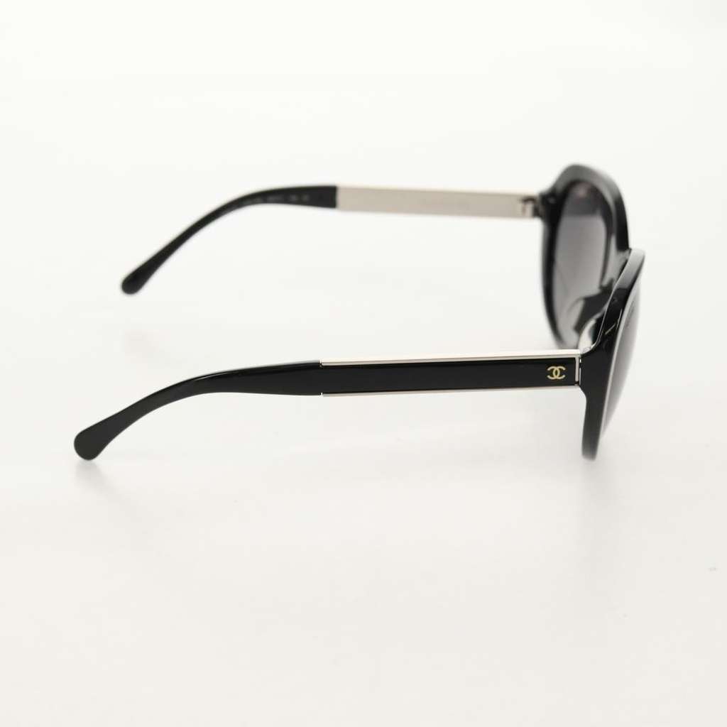 Chanel CHANEL Logo Sunglasses Eye Wear Black Plastic Good condition - Model View