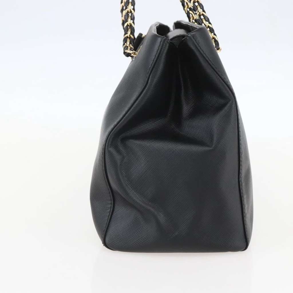 Salvatore Ferragamo Vala Chain Shoulder bag Black Leather Good condition - Model View