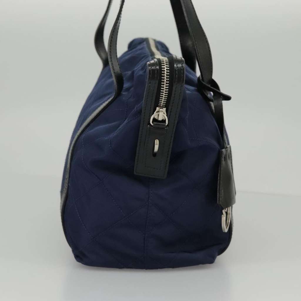 Prada Chain Shoulder Bag Navy Good condition - Model View