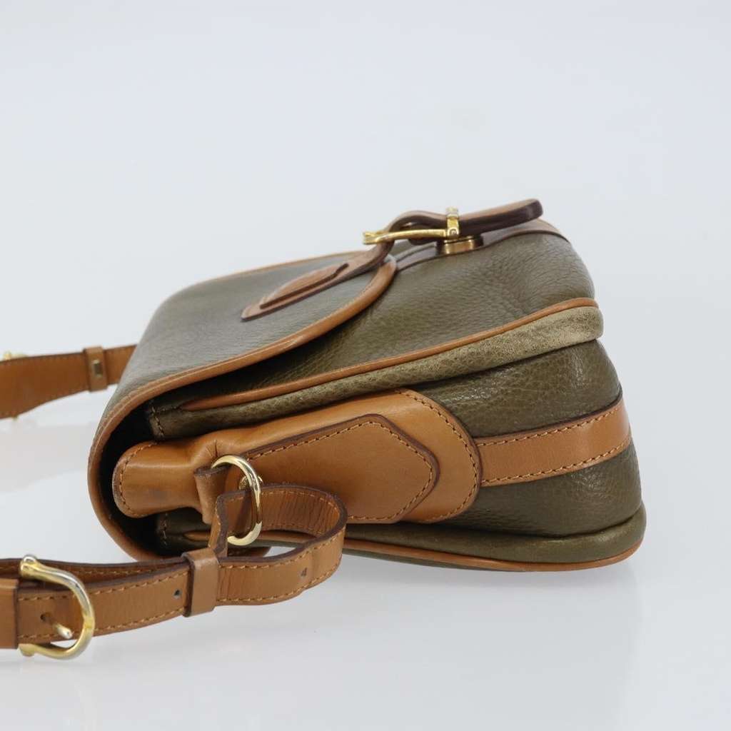Celine Vintage Shoulder Bag Khaki Leather Good condition - Model View