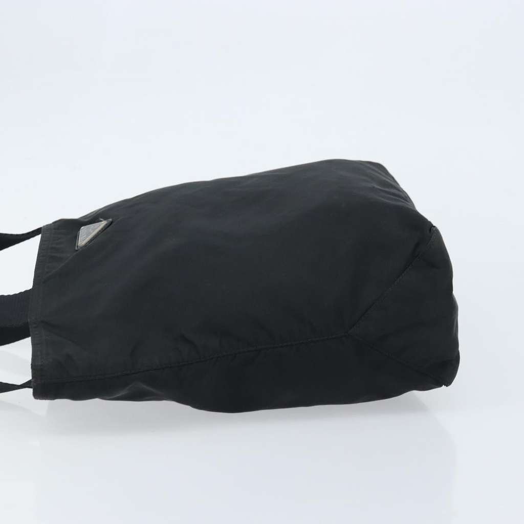 Prada Vintage Zip Tote Black Good condition - Model View