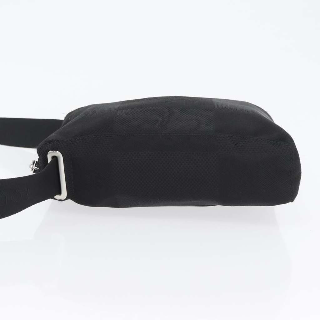 Louis Vuitton Citadin Messenger Bag Black Canvas Good condition - Model View