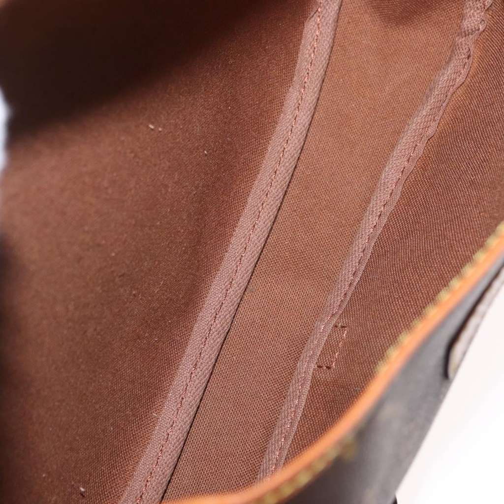 Louis Vuitton Saumur Handbag Brown Canvas Good condition - Box View