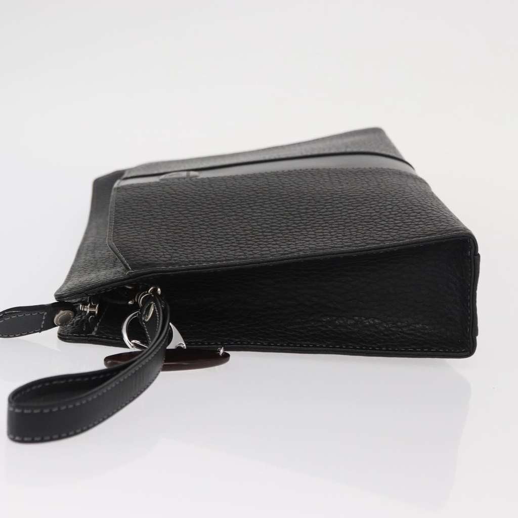 Burberry Zip Clutch Black Leather Good condition - Model View