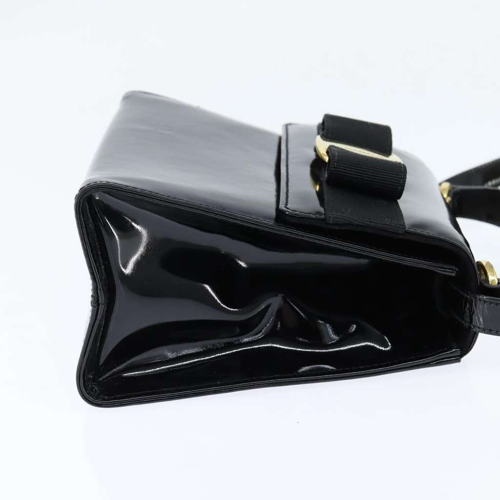 Salvatore Ferragamo Vala Handbag Black Good condition - Model View