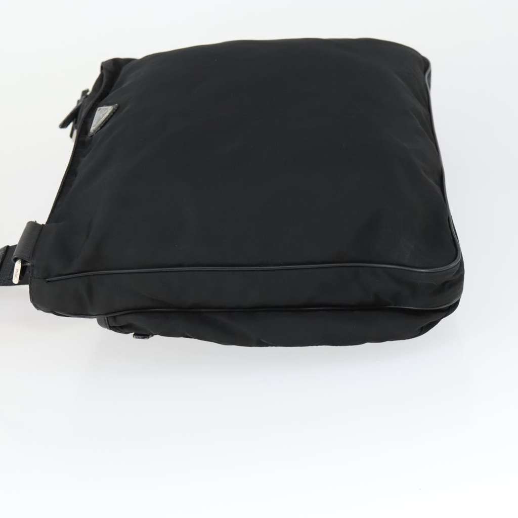 Prada Double Pocket Zip Messenger Black Fair condition - Model View