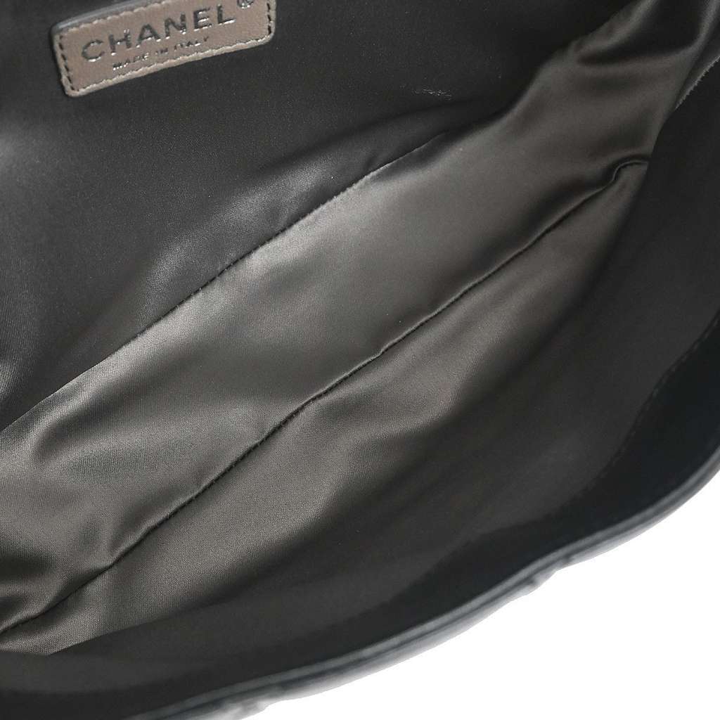 Chanel Door Latch Flap Shoulder Bag Black Leather Good condition - Inside View