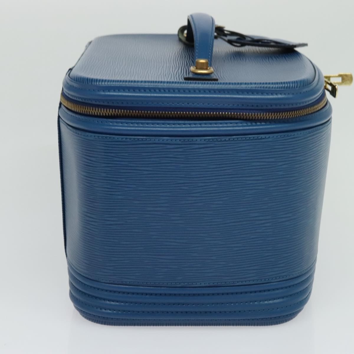 Louis Vuitton Nice Train Case Blue Leather Very good condition - Inside View