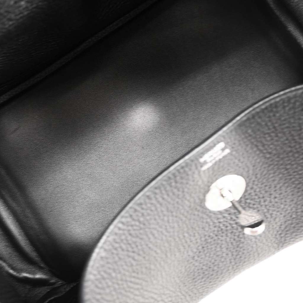 Hermès Lindy Bag Black Leather Good condition - Inside View
