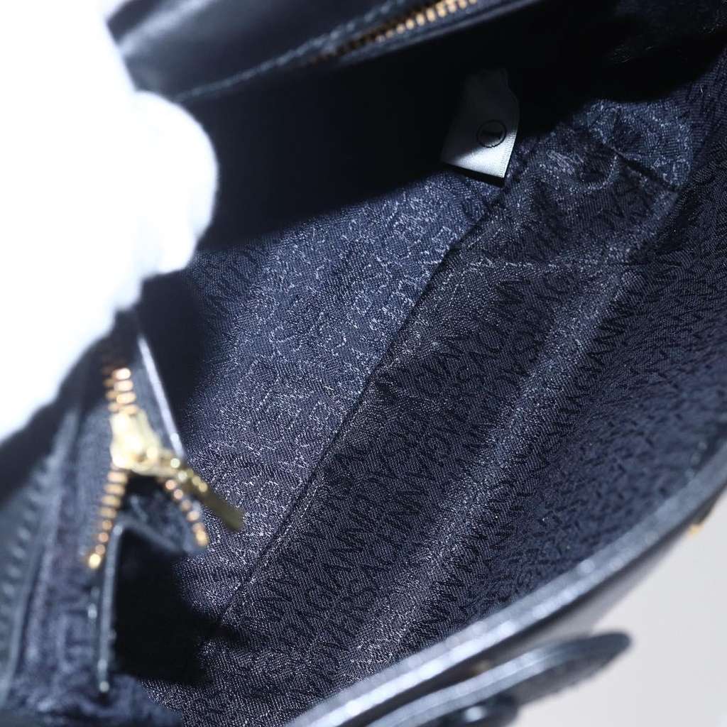 Versace Vintage Shoulder Bag Black Leather Good condition - Box View