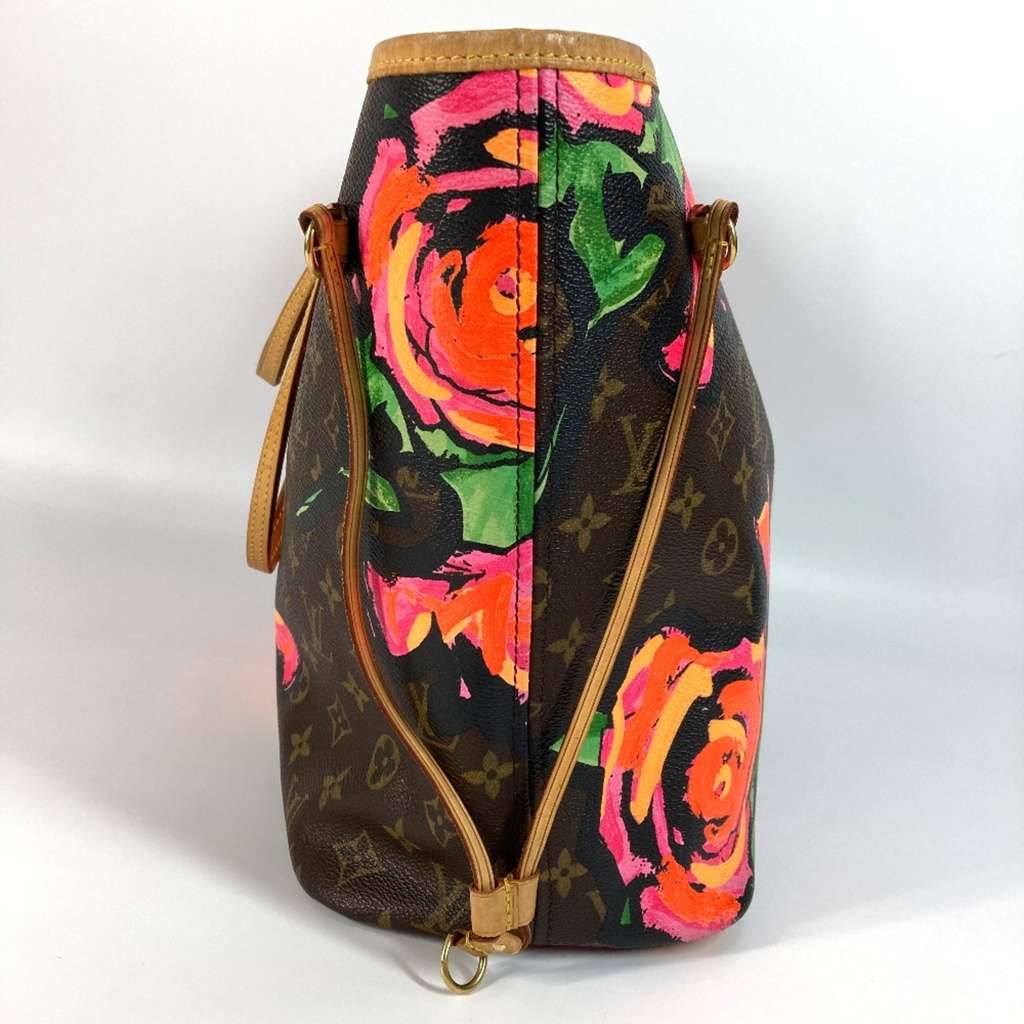 Louis Vuitton Neverfull Tote Brown Canvas Fair condition - Model View