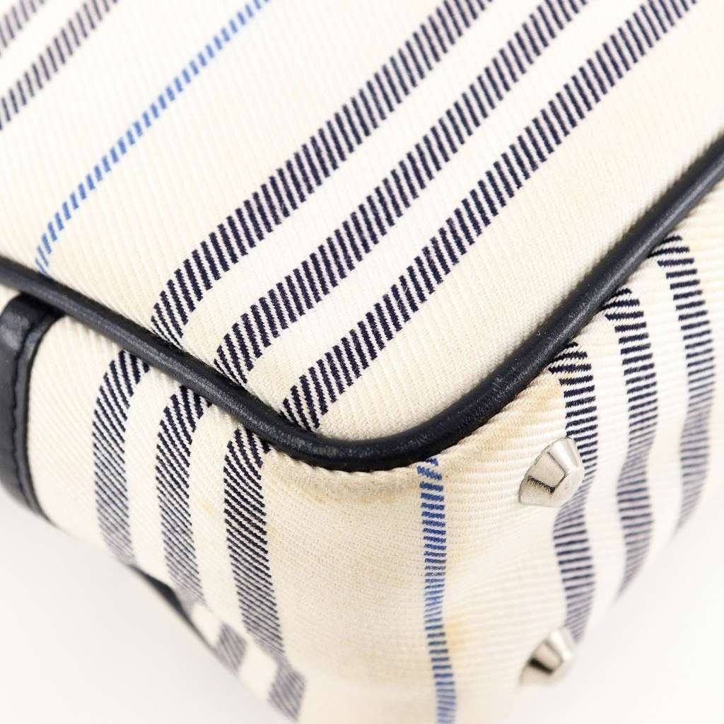 Burberry Vintage Shoulder Bag Beige Canvas Good condition - Box View