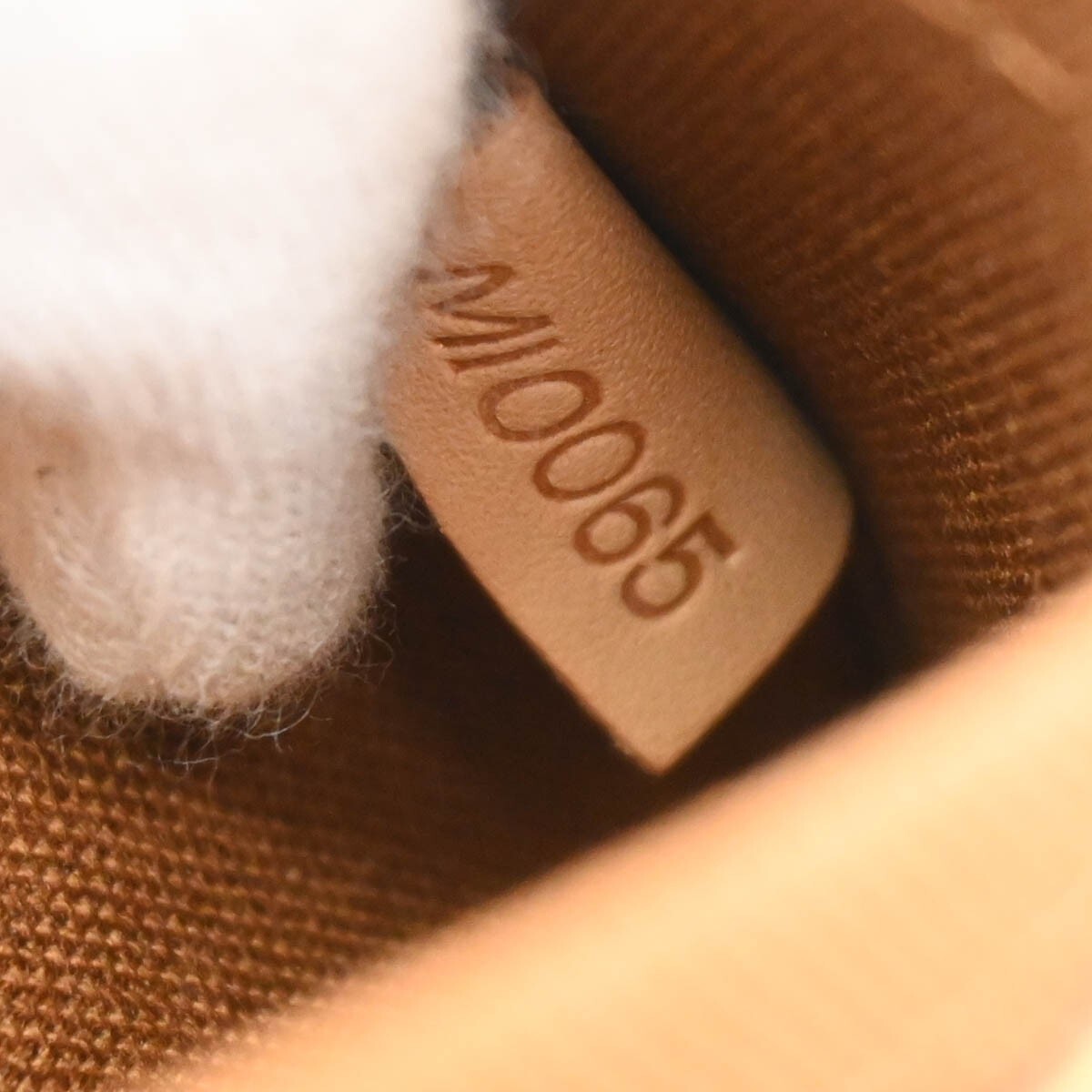 Louis Vuitton Marelle Waist Bag Brown Canvas Very good condition - Box View