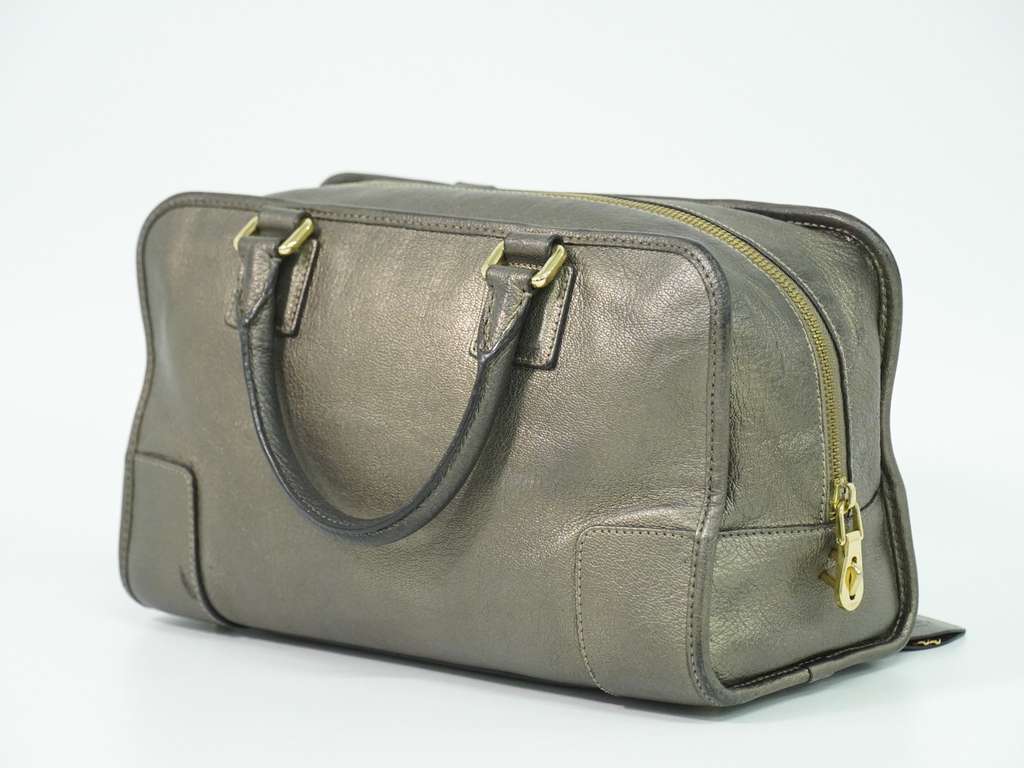 Loewe Amazona Bag Gold Leather Fair condition - Back View