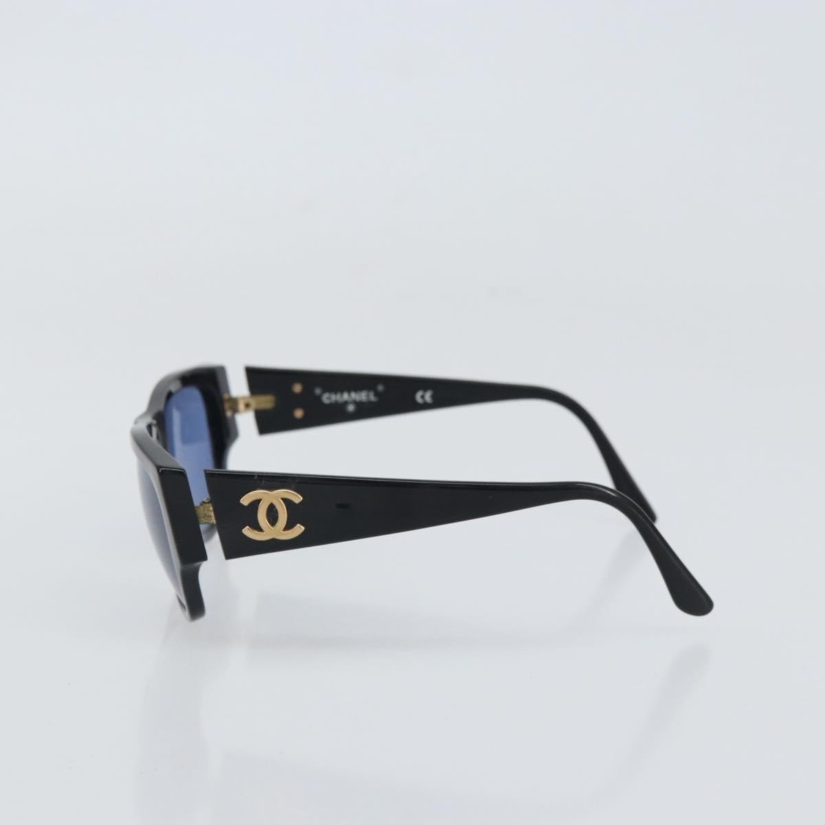 Chanel Logo CC Sunglasses Black Plastic Good condition - Inside View