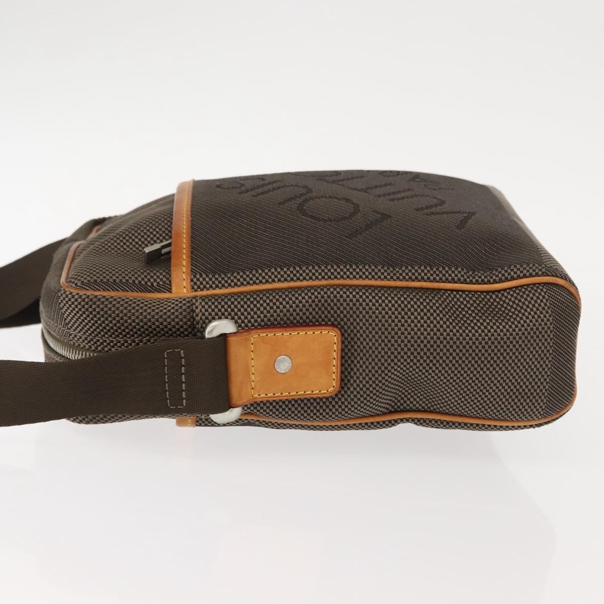 Louis Vuitton Citadin Messenger Bag Brown Canvas Good condition - Model View