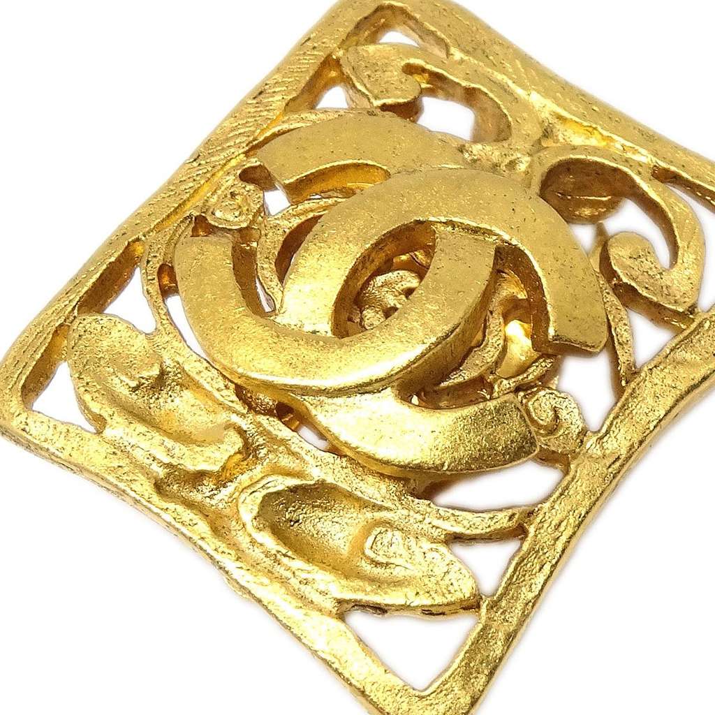 Chanel Vintage CC Square Clip-On Earrings Gold Good condition - Back View