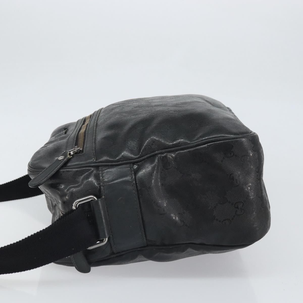 Gucci Zip Messenger Bag Black Fair condition - Model View