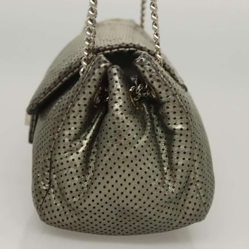 Chanel Drill Flap Bag Silver Leather Good condition - Inside View
