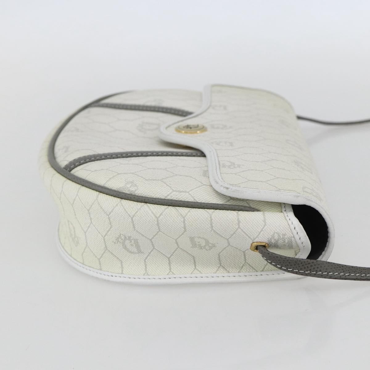 Christian Dior Vintage Honeycomb Flap Crossbody Bag White Canvas Good condition - Model View