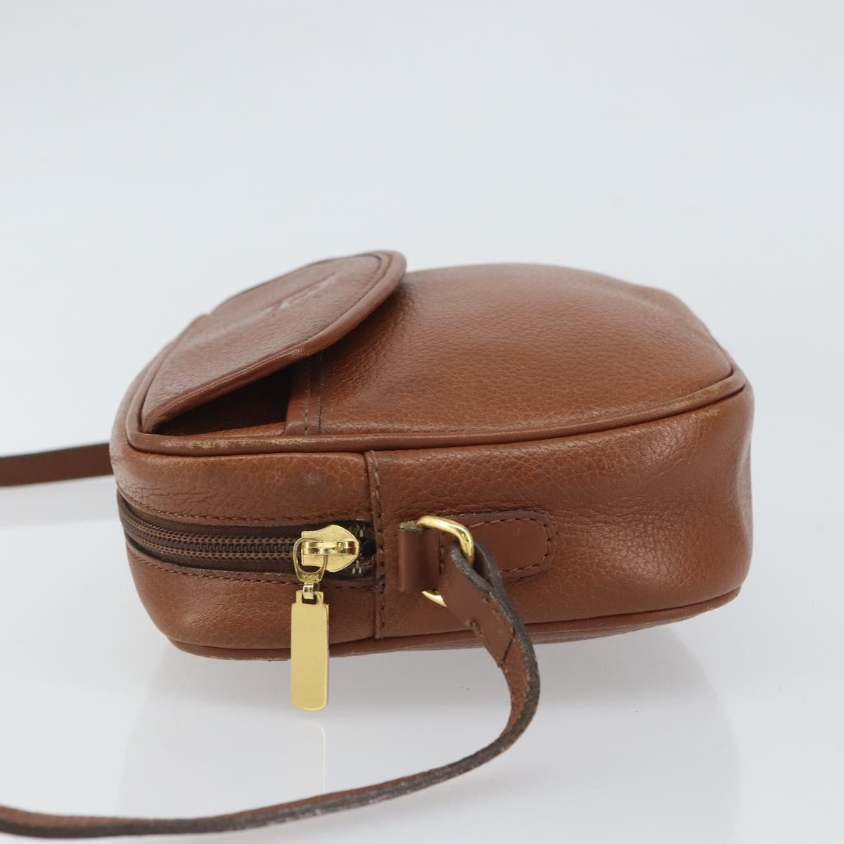 Burberry Vintage Shoulder Bag Brown Leather Fair condition - Model View