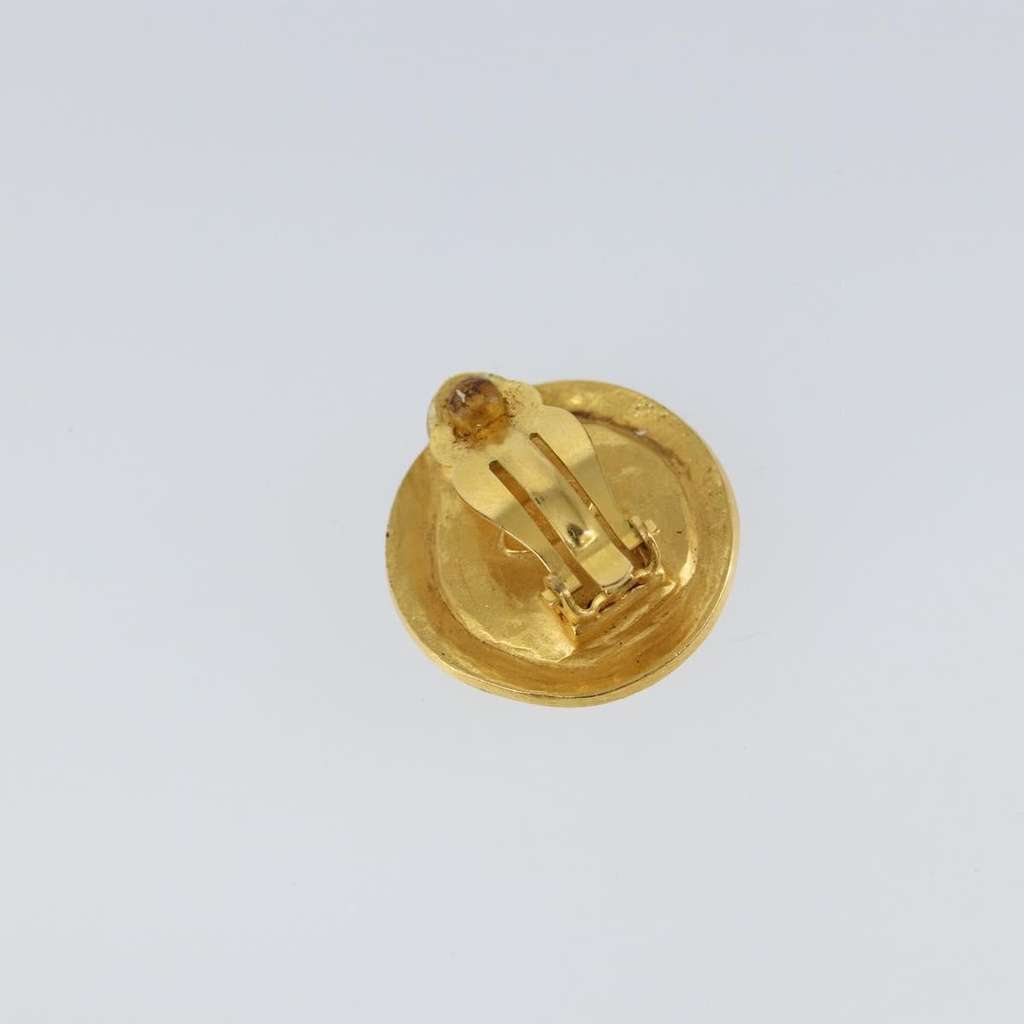 Chanel Vintage Earring Gold Metal Good condition - Model View