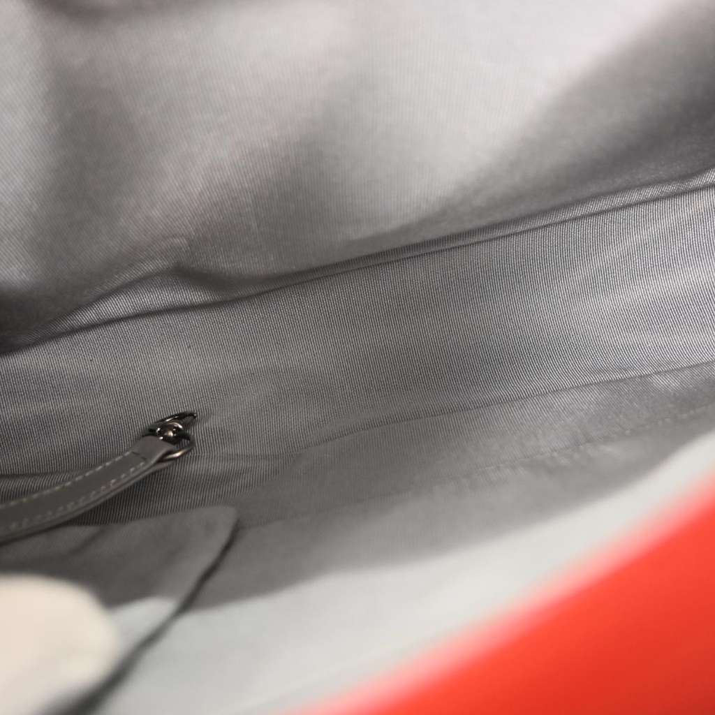 Chanel Boy Flap Bag Red Good condition - Inside View